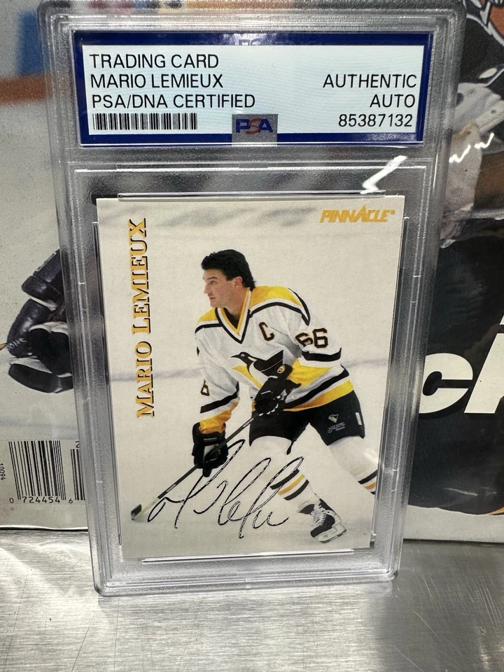 Mario Lemieux Collection: PSA Autographed Card, Game Puck, Cards and Magazines - Image 3 of 4