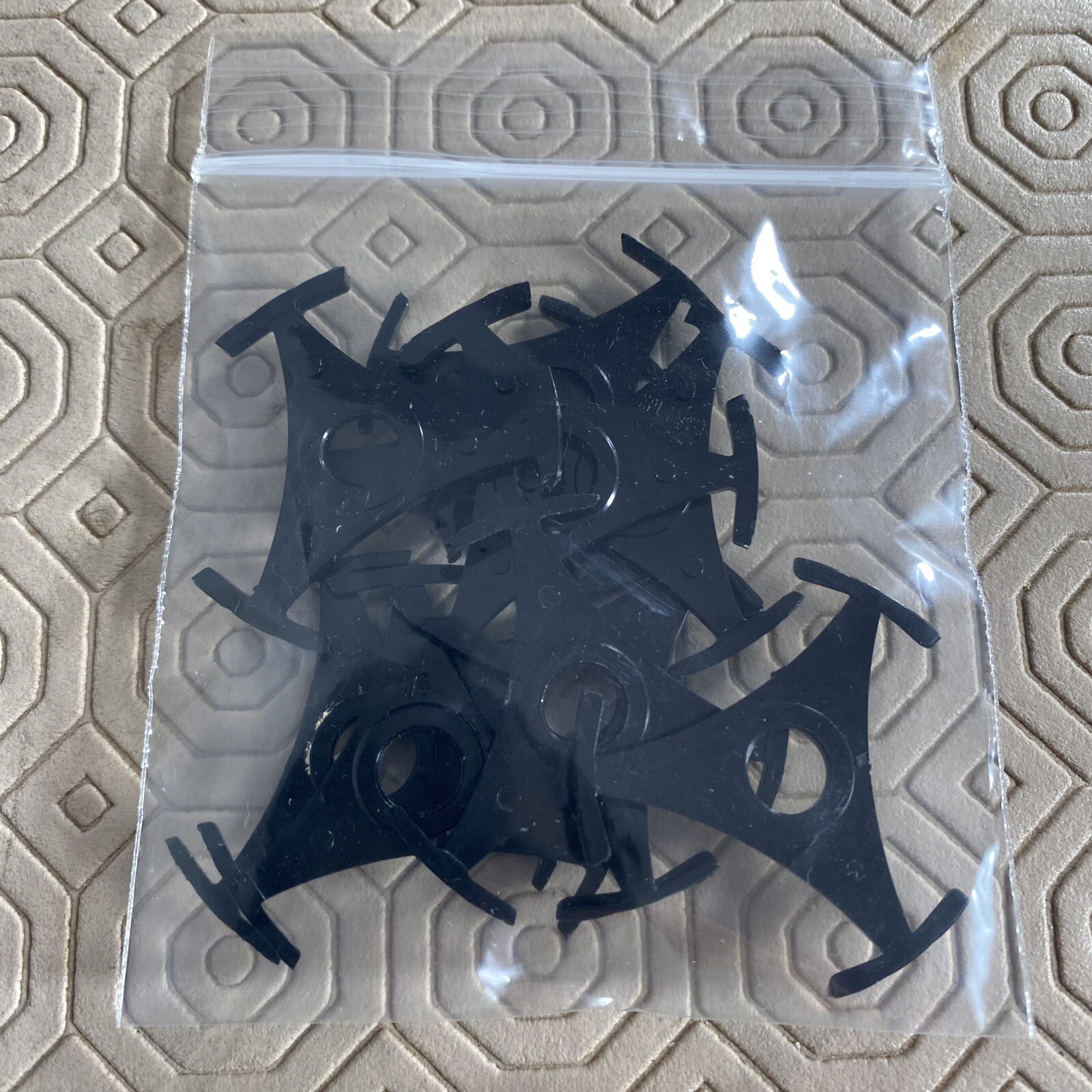 10 x 7” Record Centre Adaptors (Black Tri) Singles Jukebox Adapter 45 rpm