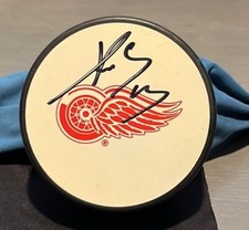 Pavel Datsyuk Autographed Puck
