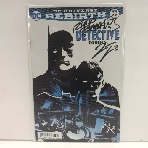 DETECTIVE COMICS #939 BATMAN & ROBIN SIGNED BY EDDY BARROWS+JAMES TYNION IV NM!