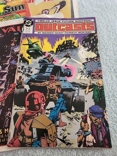 Lot Of Misc Comics And News - Picture 2 of 6