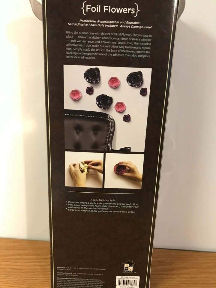 NUEVO EN CAJA DCWV 9 PIEZAS PALO AUTOADHESIVO EN PAPEL DE ALUMINIO FLORES PARA DECORACIÓN DE PAREDES ACENTO Foto 2 de 2
