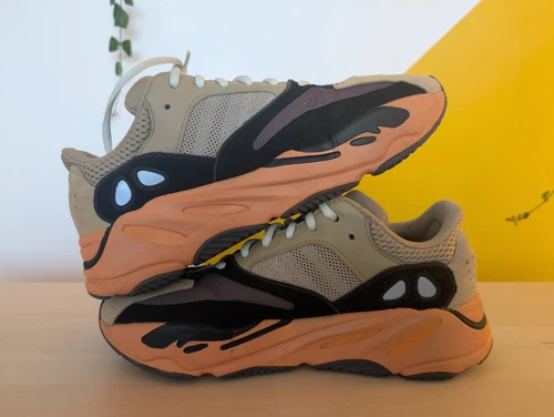 Adidas Yeezy Boost 700 Enflame Amber UK9/ US9,5
