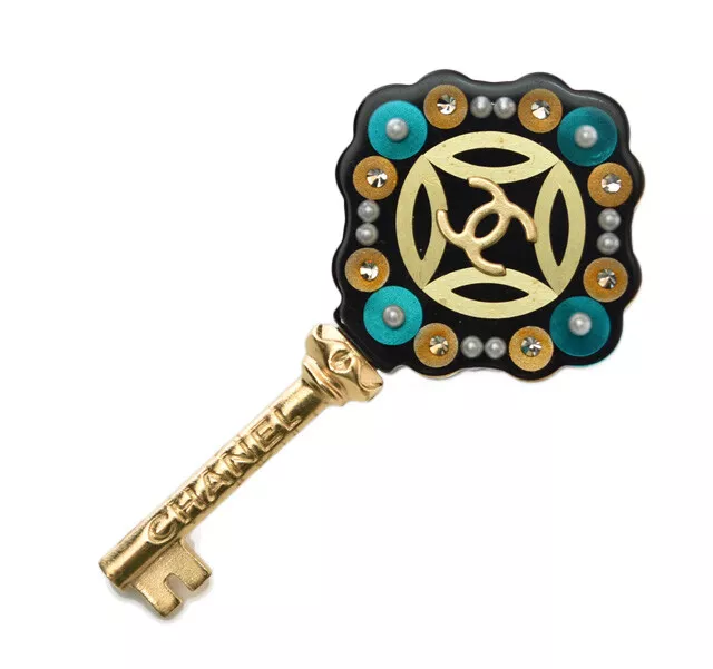 Chanel key brooch clearance