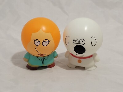 Pair of Family Guy Vending Machine ''Buildable Figures'' Brian and Lois Rare OOP