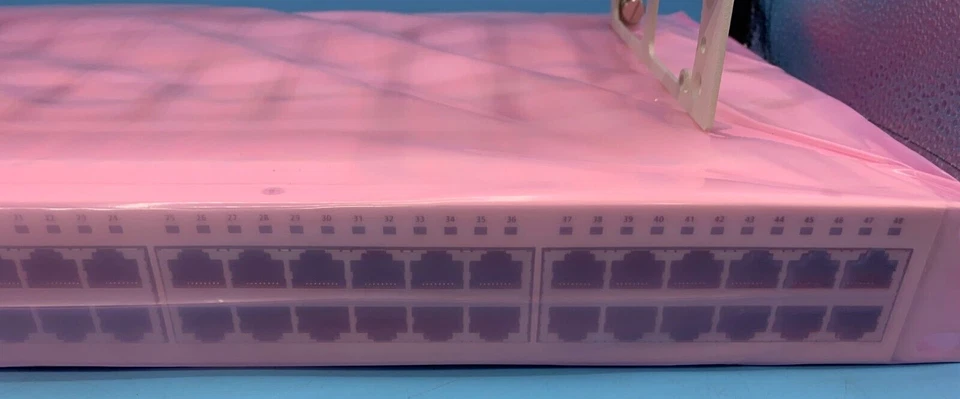 Alcatel-Lucent OmniSwitch OS6400-P48 44x 1GbE PoE + 4x Combo SFP/RJ45 1U Switch - Image 3 of 4