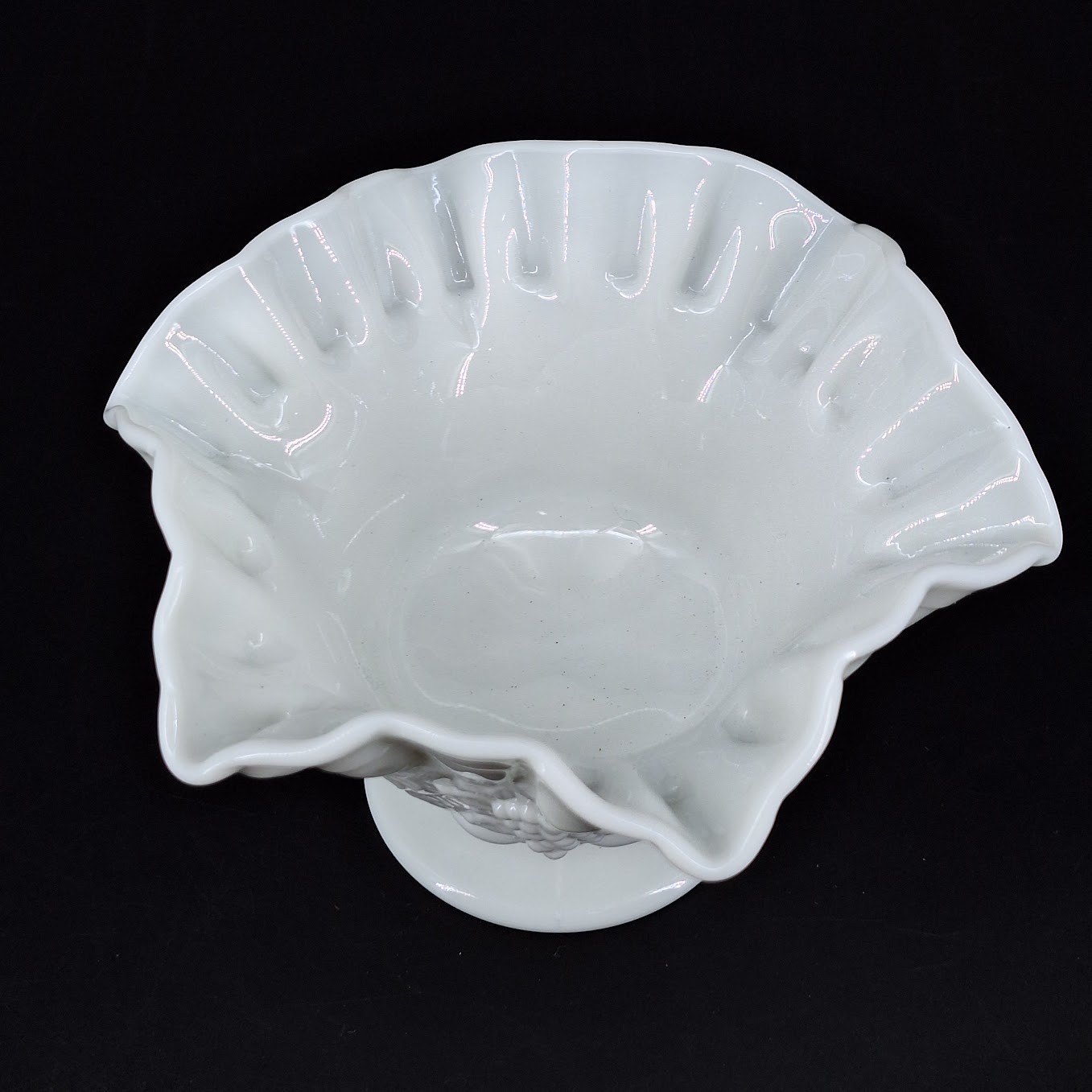 Westmoreland Grape Pattern Milk Glass Crimped Ruffled Compote Dish Vase Vintage