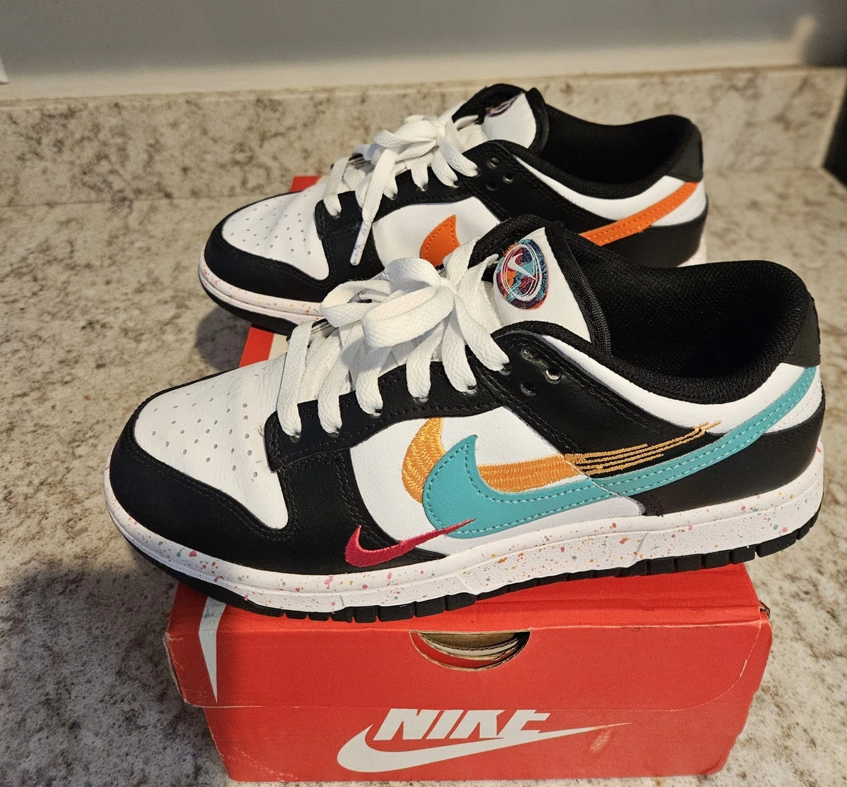 Preços baixos em Nike Dunk Low Multi-Swoosh W | eBay