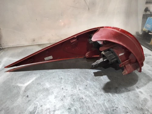 Piloto Trasero Derecho para PEUGEOT 207 SW Confort 2010 2933461 - Imagen 3 de 8