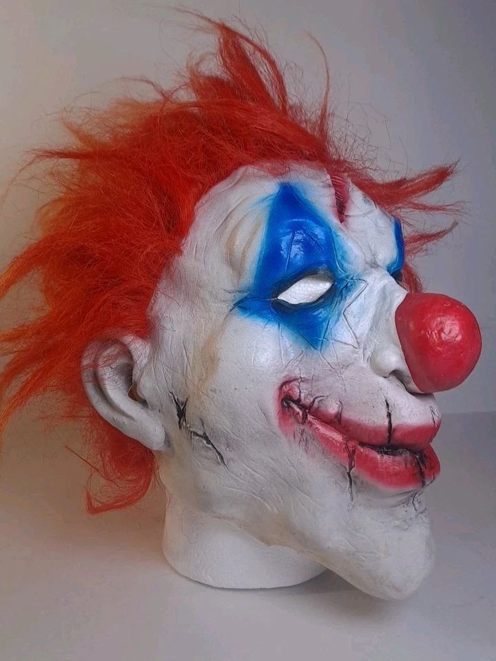 Halloween Costume Scary Killer Clown Rubber Mask Adult Terrifying Psycho Clown - Image 2 of 4