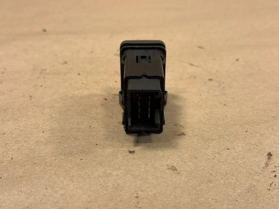 Interruptor de peligro original Land Rover Discovery 1994-1999 1 Foto 3 de 4