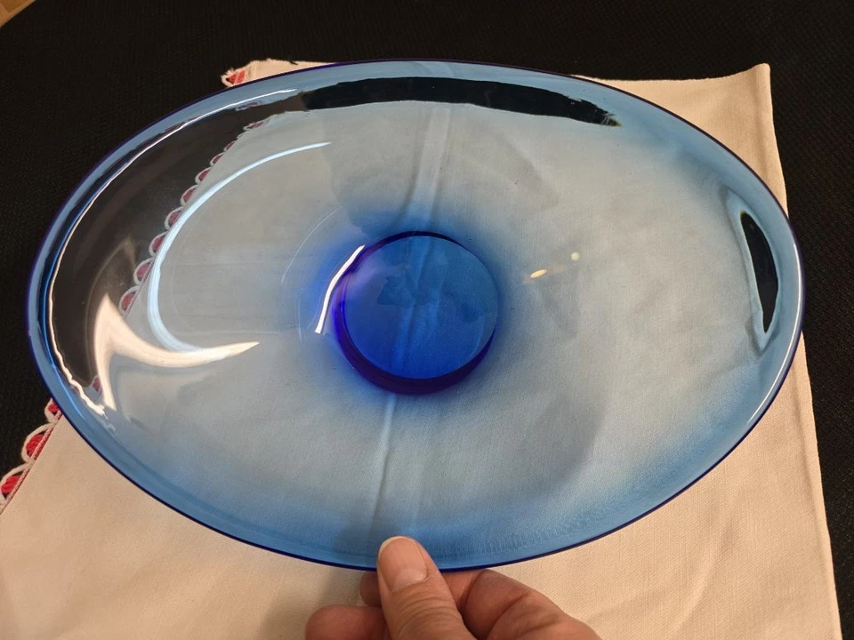 Antigo tigela mcm Holmegaard dinamarquesa moderna Lutken azul forma livre de vidro. - Imagem 2 de 4