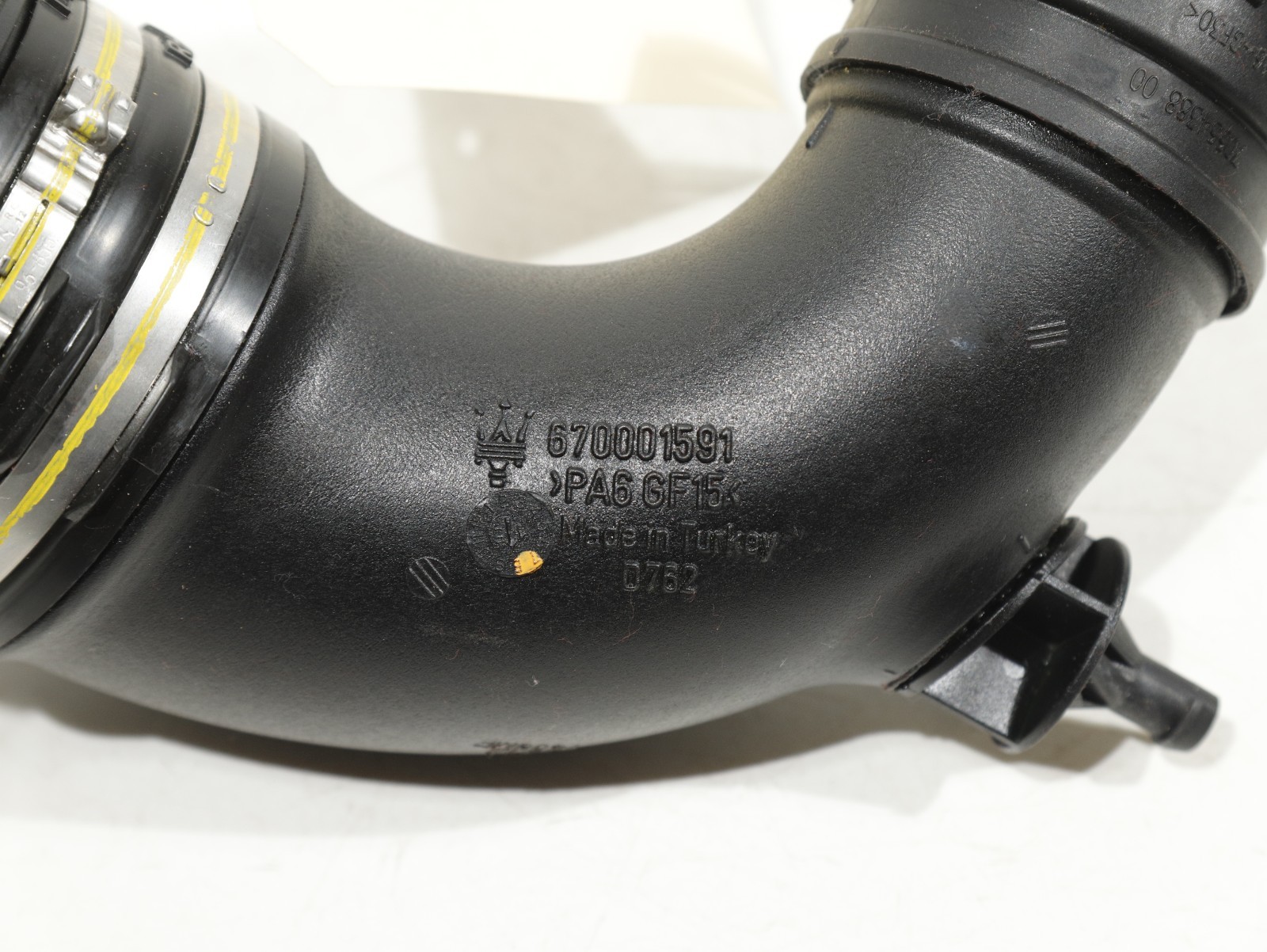 2014-2017 Maserati Ghibli 3.0L LEFT Air Intake Inlet Resonator Hose Tube OEM 21K