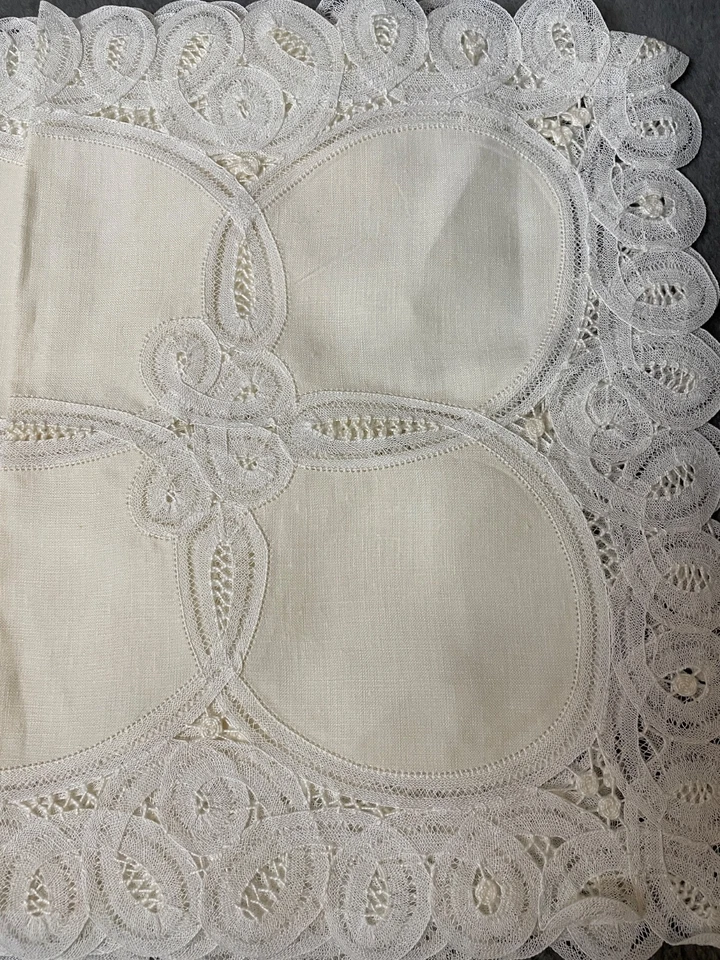 Handmade Belgian Lace Placemats Set of 12 White Linen Embroidered Cutwork 18x12 - Image 2 of 4