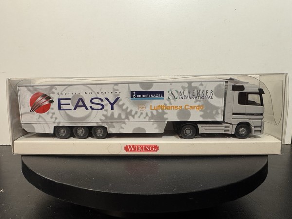 "Wiking 054603/546 03 H0,1:87 - MB Actros Koffer Sattelzug \"Spedition Easy"-image