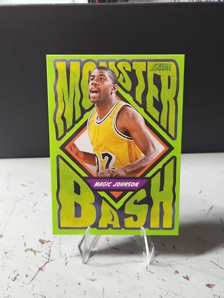 2026 Score A Treat Magic Johnson #271 Monster Bash SLIME Parallel Lakers