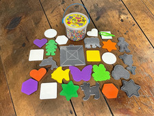 25 Perler Beads Pegboard Variety of Plates, Tools Bucket of 5,000 Perler Beads