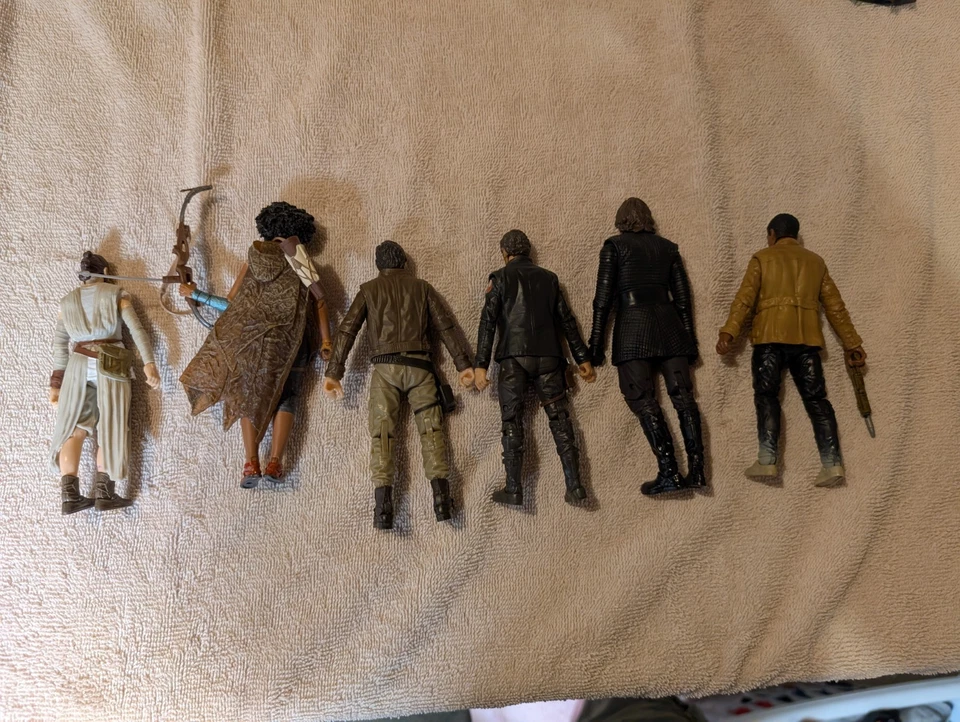 Black Series Star Wars 6 Action Figure Lot Kylo Ren, Finn, Poe, Rey - Image 2 of 4