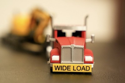 1/64 Scale Wide Load & Oversized Load Signs Set of 4 for Diecast | 3D Printed