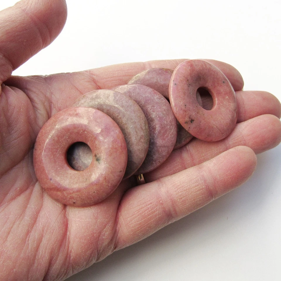 Juego de 5 Piezas Colgante Donut Piedra Rodonita Natural 35mm, Manchas Rosa y Negro Foto 4 de 4
