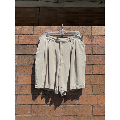 Size 38 - 90s Callaway by Nordstrom Beige Vintage Pleated Baggy Golf Shorts