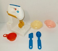 Vintage Fisher Price Fun With Food 2114 Mixing Center Replacement Parts