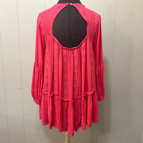 Free People Kiss Kiss Tunic Top Coral Embroidered Eyelet Lace Cut Out Back Sz XS - Picture 14 of 20