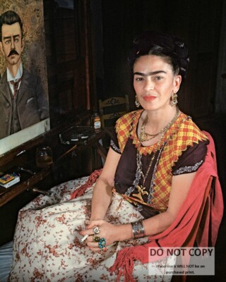 FRIDA KAHLO MEXICAN PAINTER - 8X10 PHOTO (WW167)
