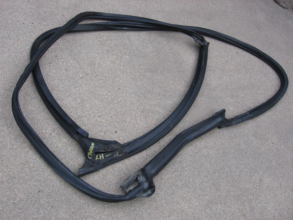 👉93-02 CAMARO FIREBIRD T-ВЕРХНЯЯ ДВЕРЬ СТЕКЛО ПОГОДНАЯ ПОЛОСКА УПЛОТНЕНИЕ РЕЗИНОВЫЕ ДРАЙВЕРЫ СЛЕВА - Изображение 4 из 4