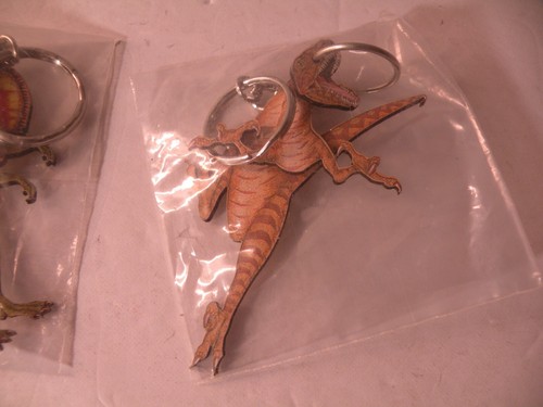 Dakin JURASSIC PARK Triceratops Dilophosaurus Raptor Keychains 1992 - Picture 4 of 6