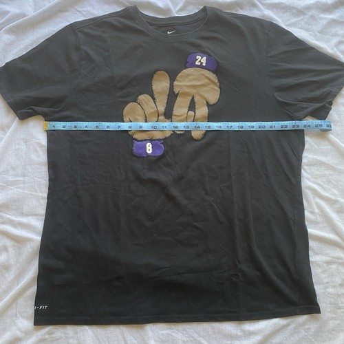 Nike Kobe Bryant Puppet Hands LA 24 8 T-Shirt Black Los Angeles Lakers sz XXL - Picture 4 of 5