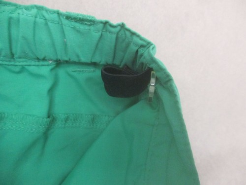 Patagonia Size XS (5-6)Girls Green Pockets Button Zip Logo Outdoor Crop Pants137 - Picture 7 of 10