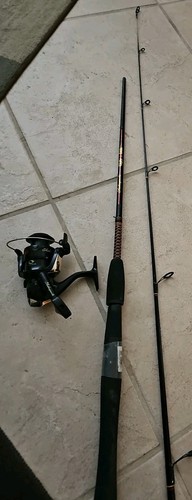 Shakespeare Ugly Stick: 5’10” 1,78 m poste de acción media y 35 carretes giratorios combo - Imagen 1 de 9