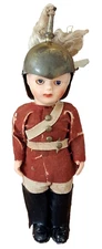 VINTAGE BRITISH ROYAL GUARD SOUVENIR DOLL GUARDSMAN WITH MOVING SLEEPY EYES NR