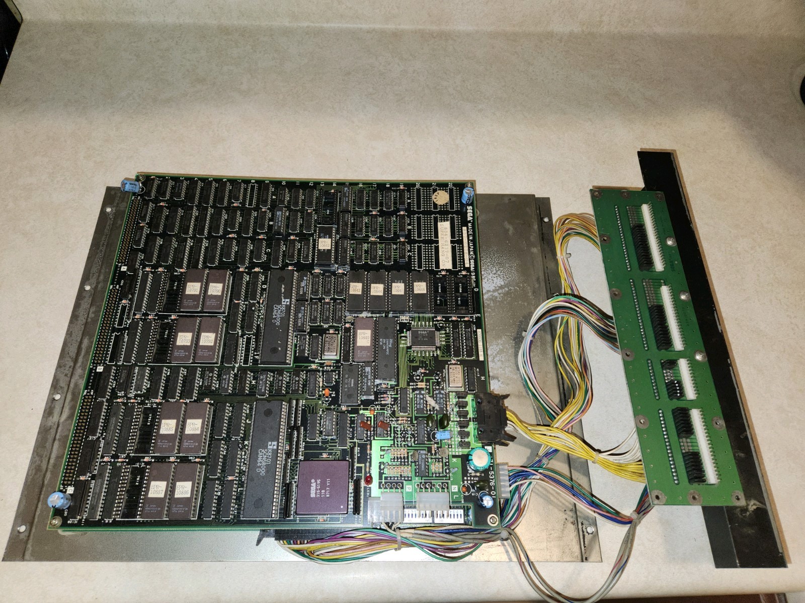 Picture 1 of 6