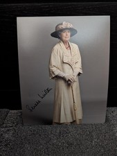 Penelope Wilton Signed Downton Abbey 8x10 Photo