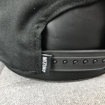Mizuno Hat Cap Snap Back One Size Black Leather Patch Mens USA