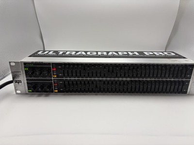  Behringer FBQ3102 Ultragraph Pro Equalizer 