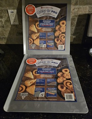 2 NEW Wearever Cushion Aire Pro Insulated Baking Sheets With FEET 14''x16'' 