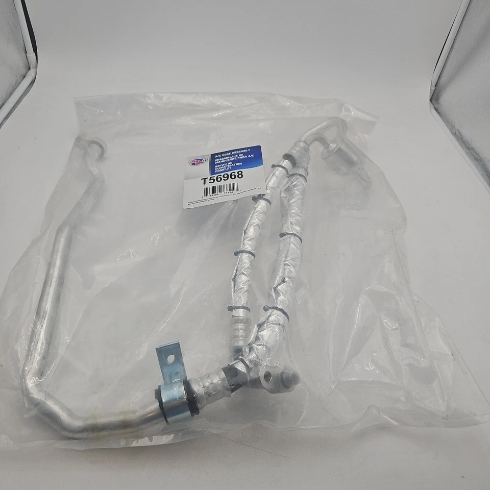 Conjunto de mangueira coletora A/C Carquest T56968 Lincoln Ford Applications - Imagem 2 de 4