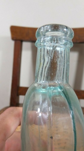 HÜBSCHER HELL MINTGRÜNER FARBE UNBESCHRIFTETER FLASCHEN - Bild 6 von 6