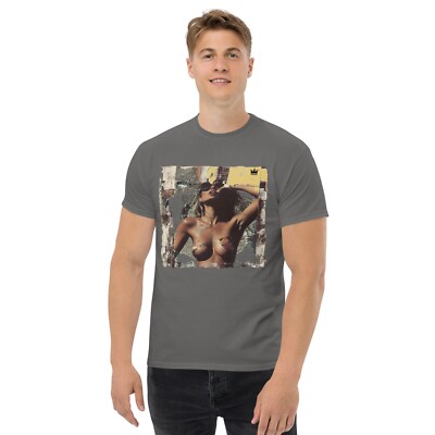 Unisex classic tee model beach casual