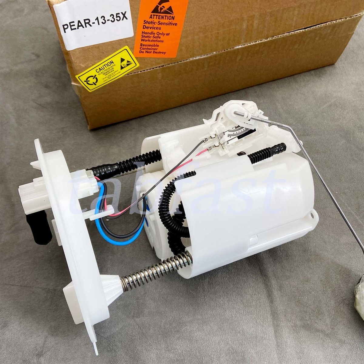 Fuel Pump Assembly PEAR-13-35X / PEAR-13-ZE1 for Mazda 3