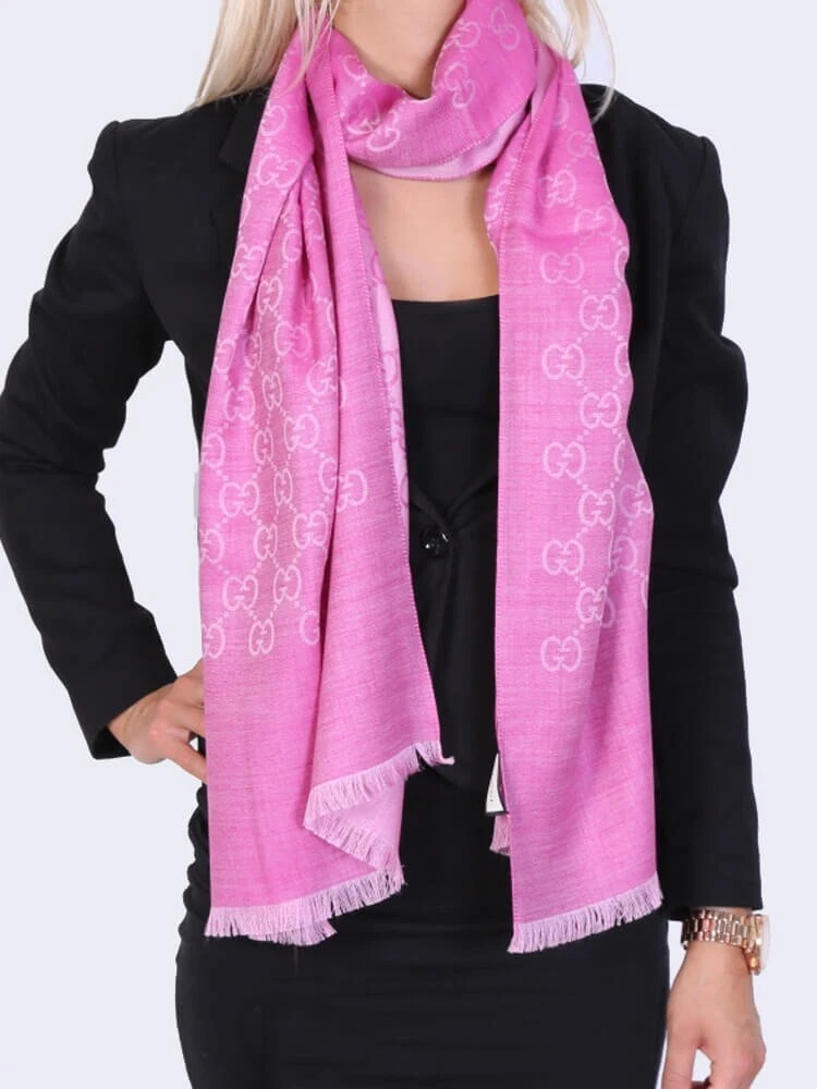 AUTHENTIQUE FOULARD GUCCI GG GUCCISSIMA 2 TONS LAINE/SOIE FUCHSIA PASHMINA 18 x 71 po