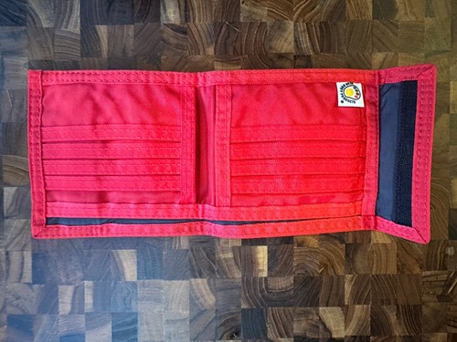 Vintage Geldbörse Bear Body Products Klettverschluss 80’er rot - Bild 1 von 6