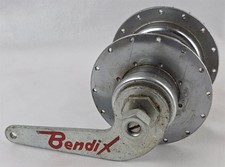 SCARCE BENDIX 2-SPEED MANUAL HUB 28 HOLE WITH 18 TOOTH SPROCKET