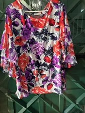 Susan Graver Red Purple Multicolor Floral Flutter Sleeve Blouse Size 1X 
