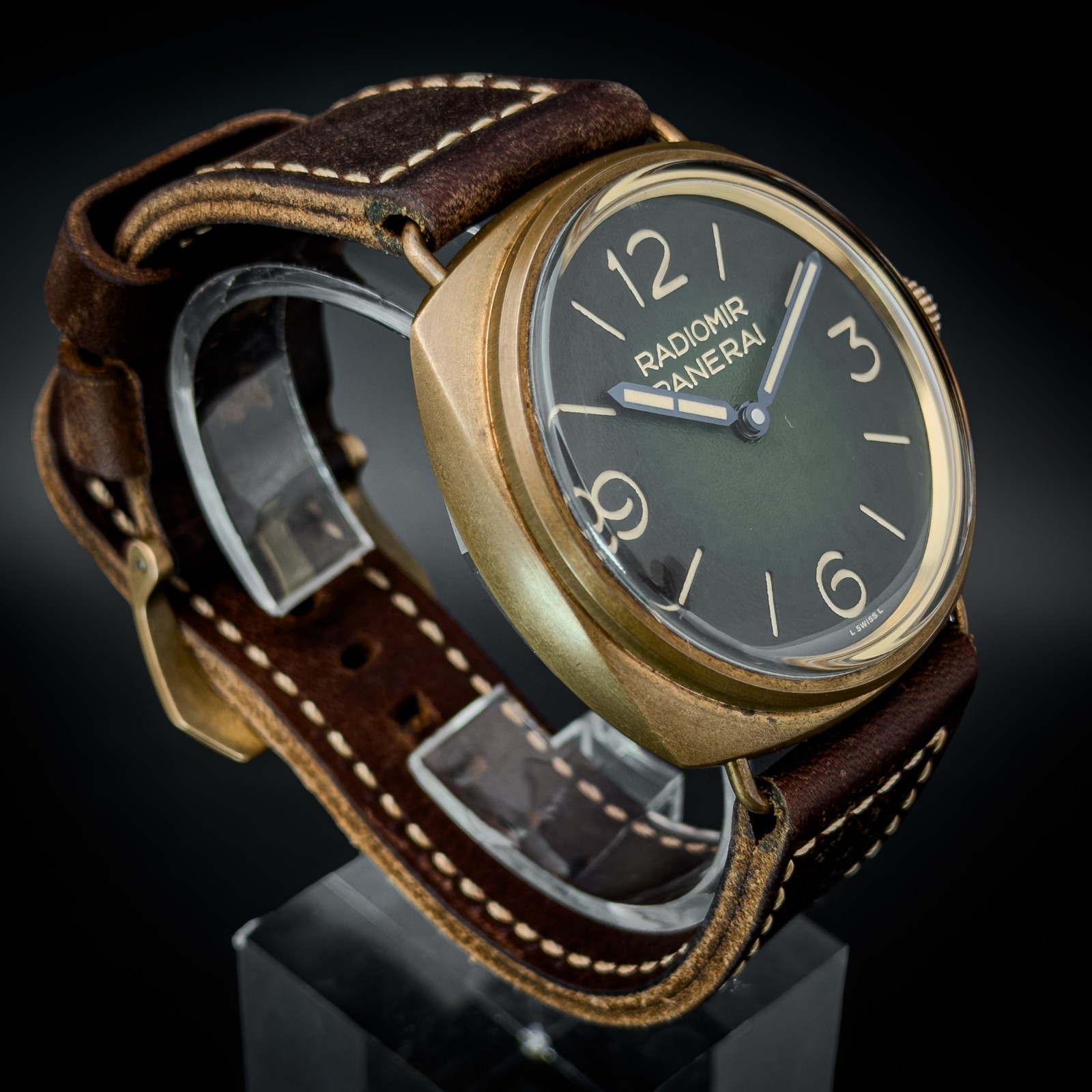 Panerai Radiomir PAM00760 Green Dial Bronze Case 45mm Full Set Unworn OEM Strap image 5