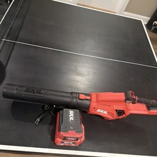 Skil BL4713C-11 PWRCore 40 530 CFM Cordless Leaf Blower & Battery