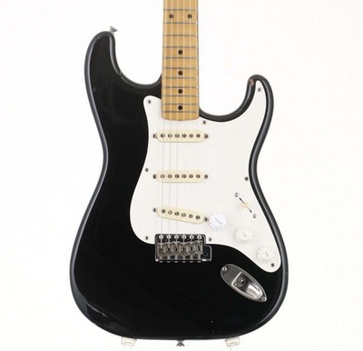 Fender Japan ST57-65 Black, 1983 model, 3.42kg, S N:JV37993, with minor defects.